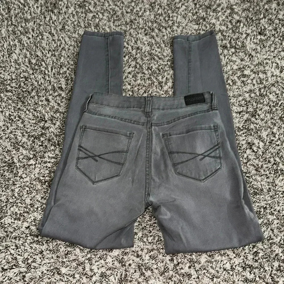 Aeropostale Jeans for Women - Picture 2 of 5